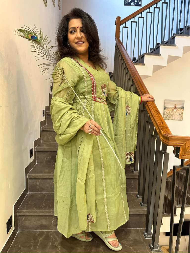 PISTA GREEN EMBROIDERED COTTON SUIT SET