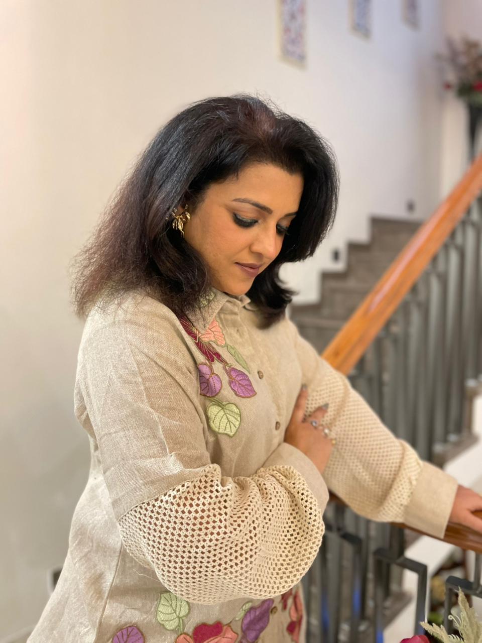 BEIGE JUTE CO-ORD SET WITH FLORAL PATCHWORK